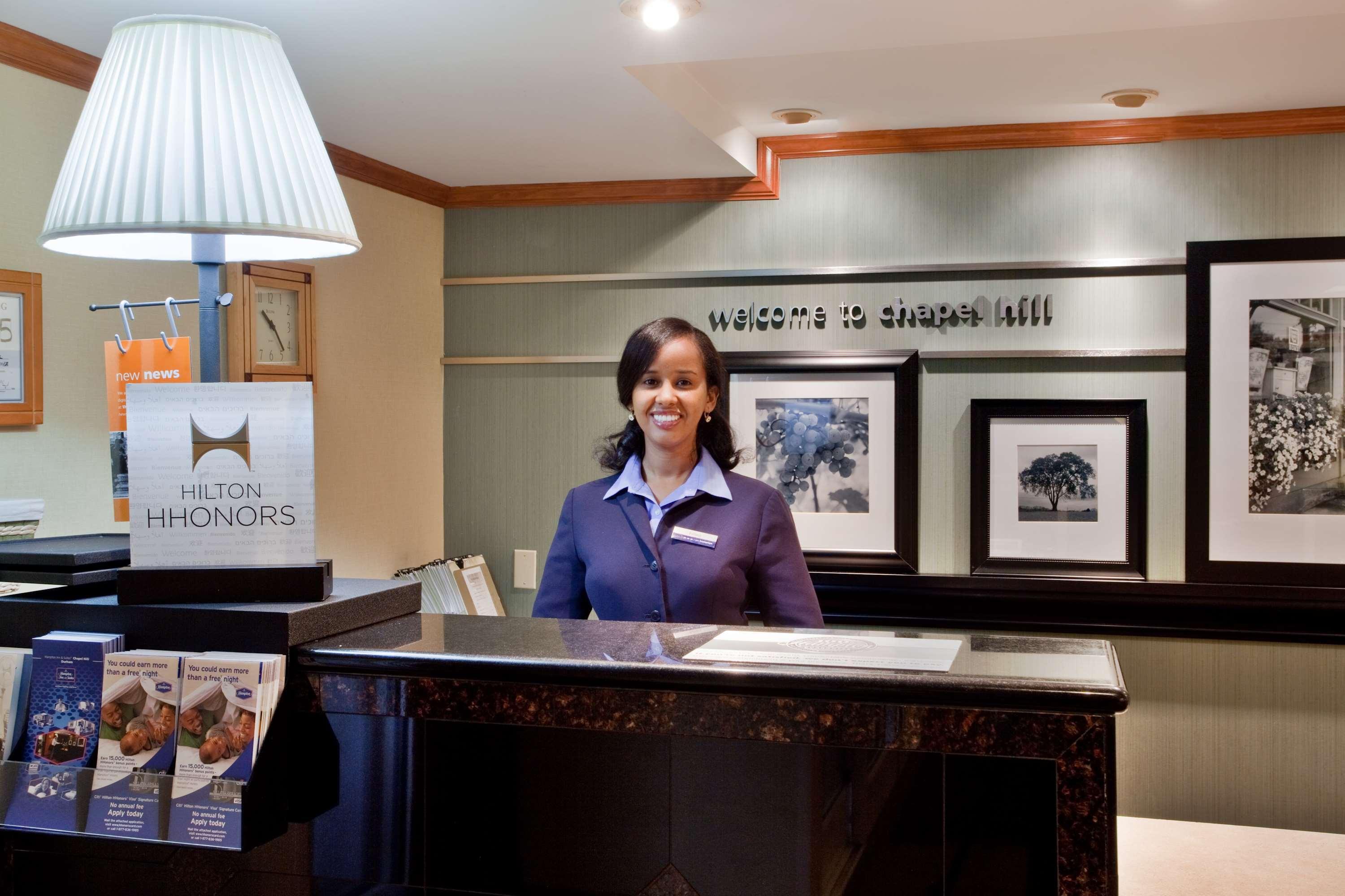Hampton Inn&Suites Chapel Hill/Durham Buitenkant foto