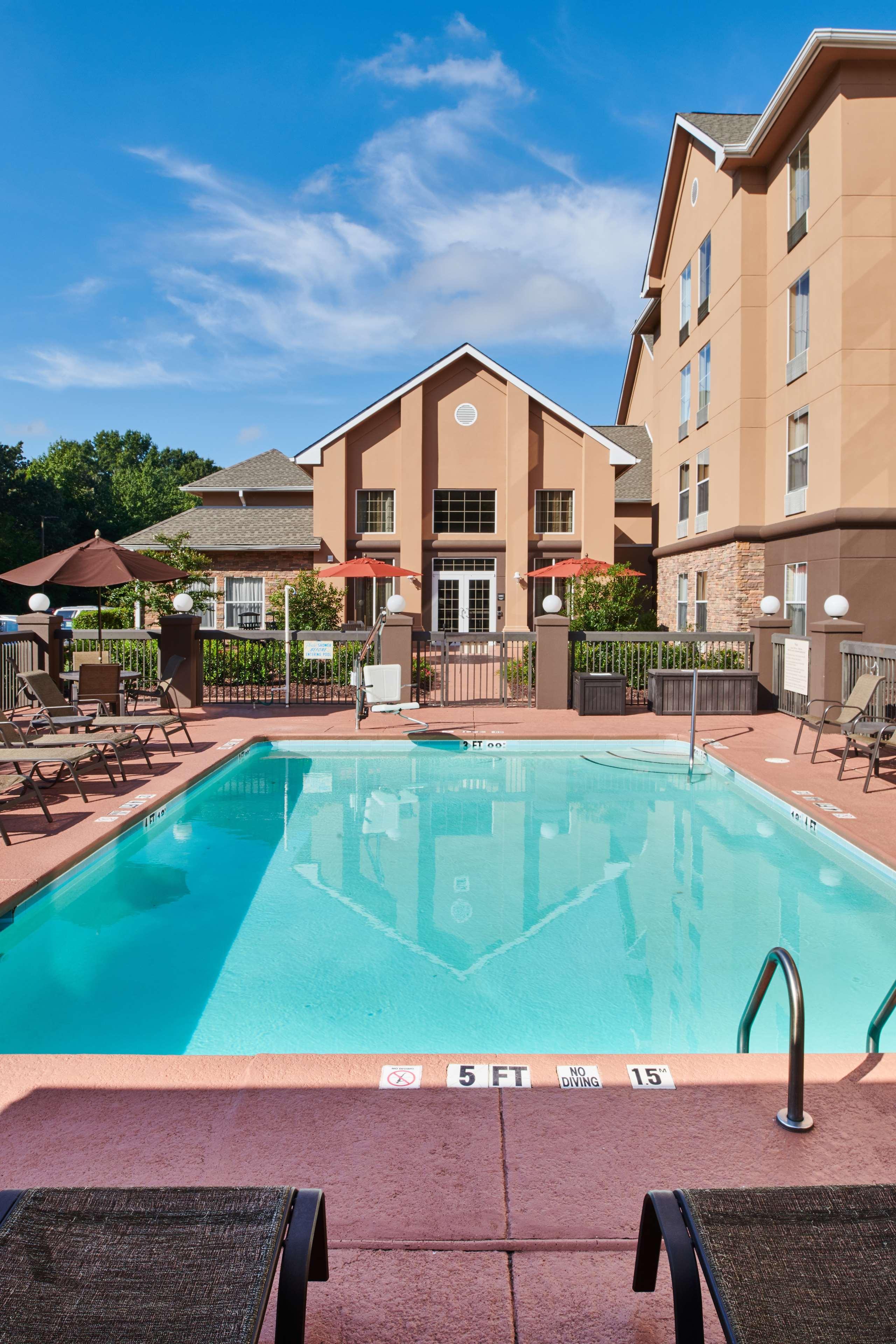 Hampton Inn&Suites Chapel Hill/Durham Buitenkant foto