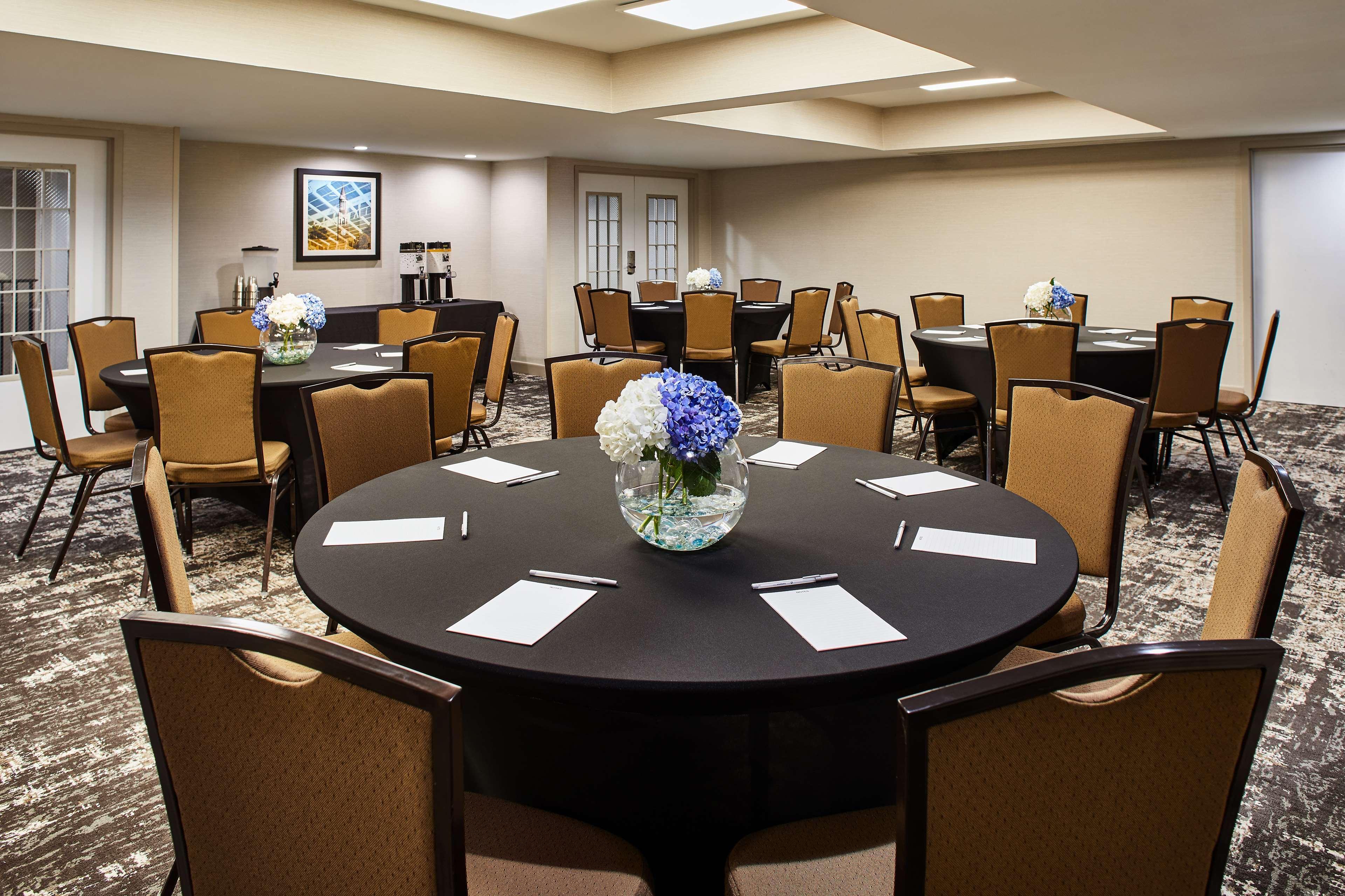 Hampton Inn&Suites Chapel Hill/Durham Buitenkant foto