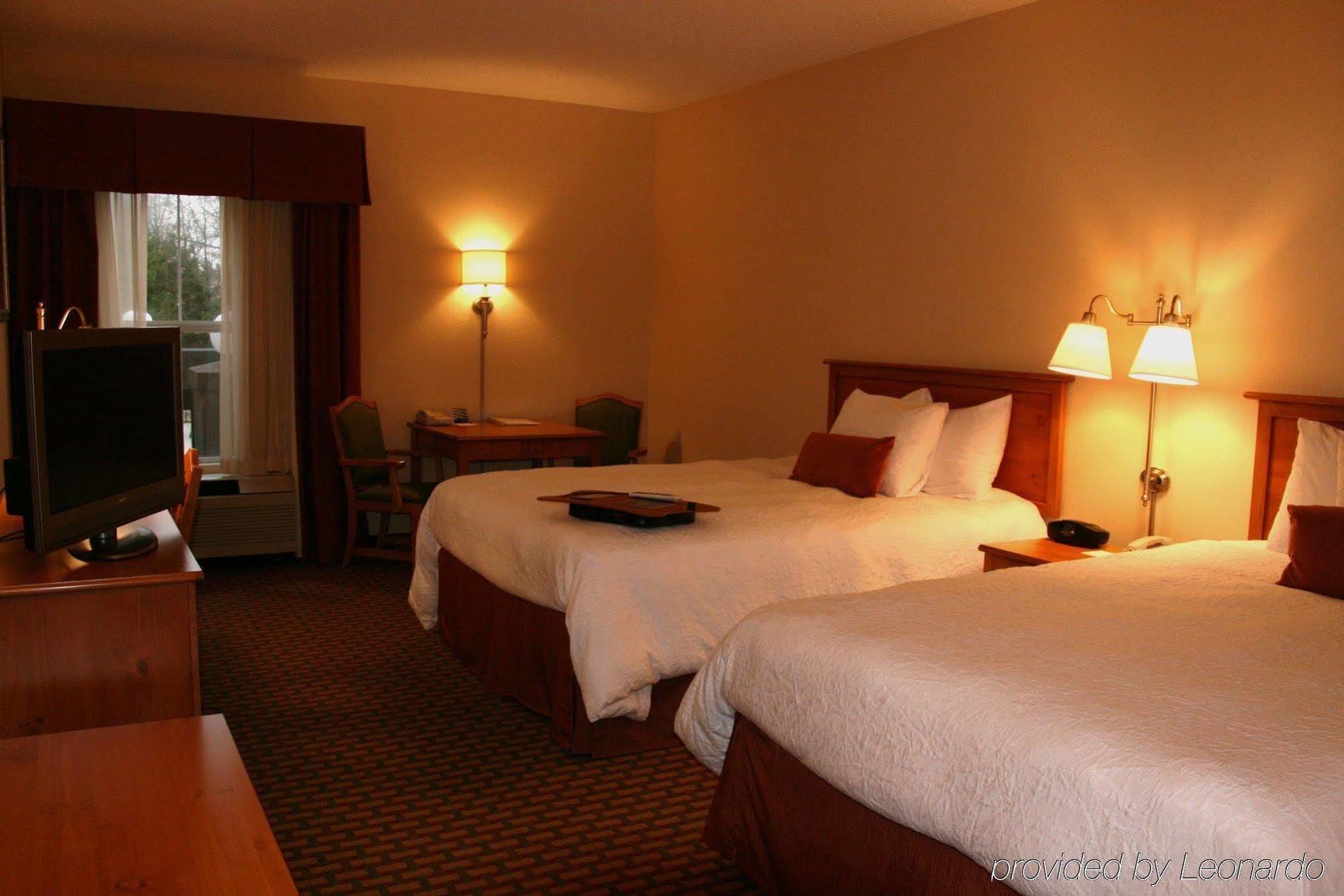 Hampton Inn&Suites Chapel Hill/Durham Kamer foto